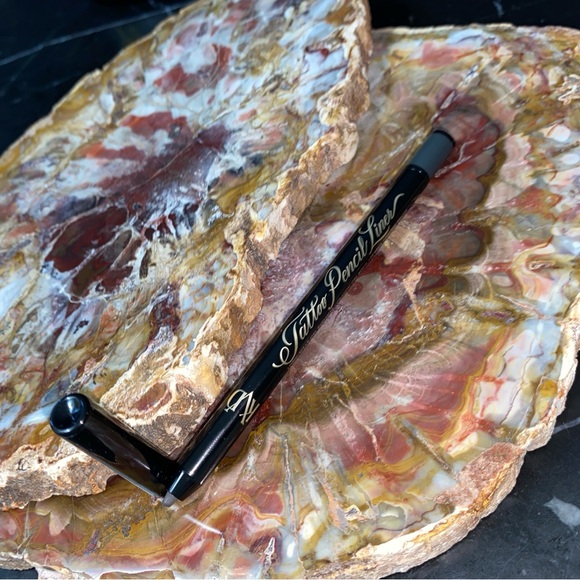 Kat Von D Tattoo Gel Pencil Liner in Magnetite Gray - Picture 5 of 11